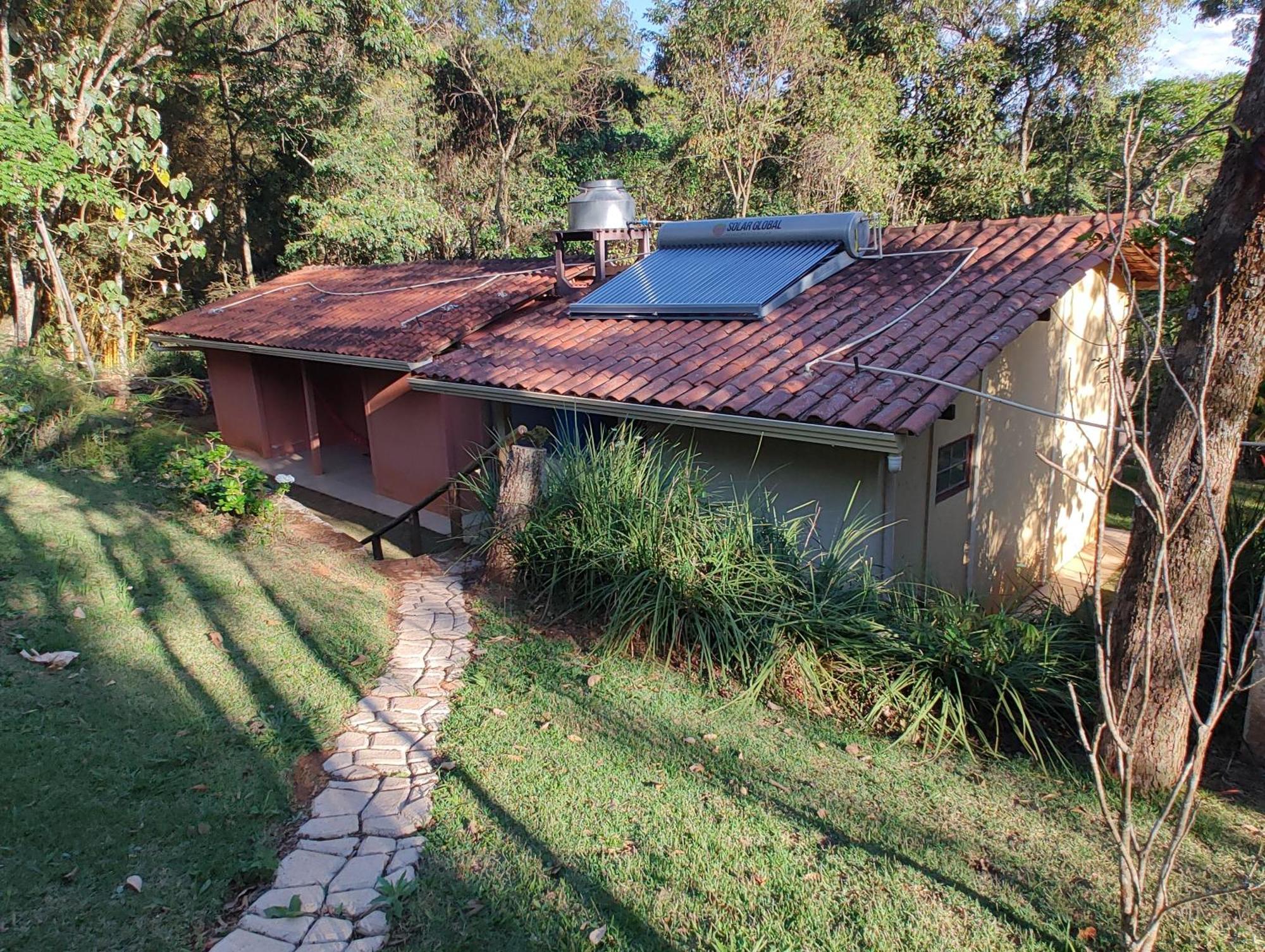 Govinda Moeda Pousada Exterior photo